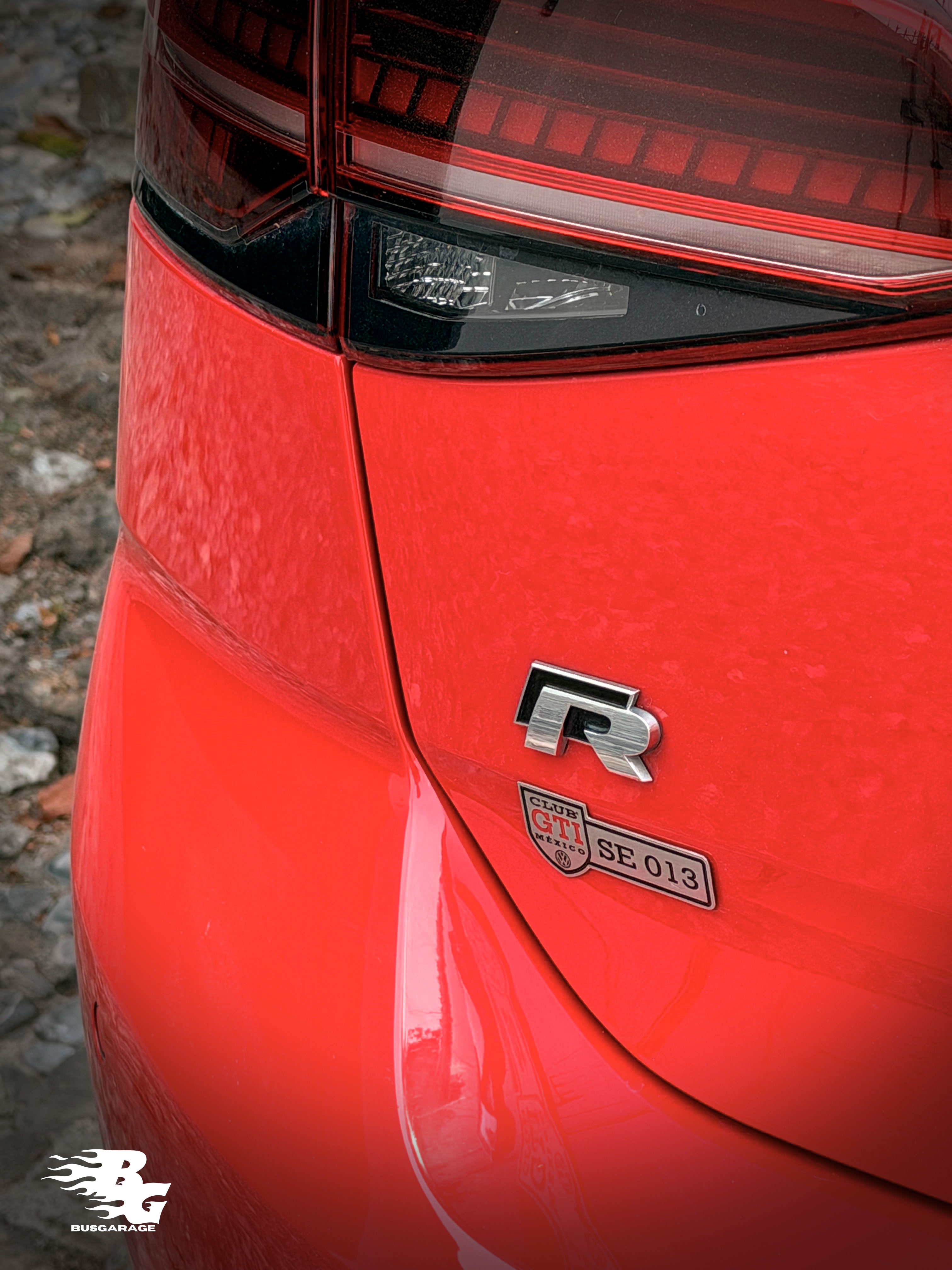 GOLF R  MK7