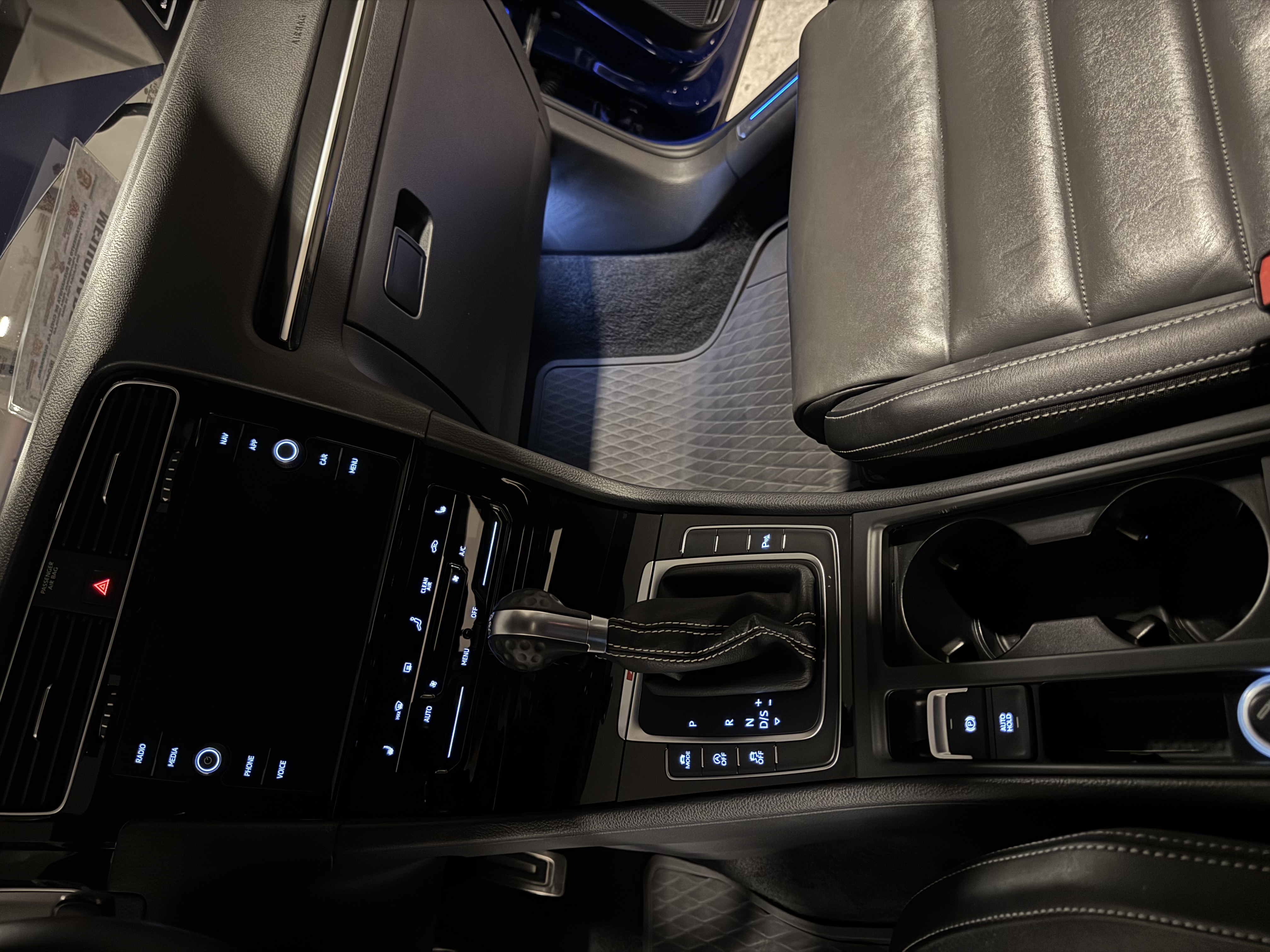 FORD MONDEO ST220 